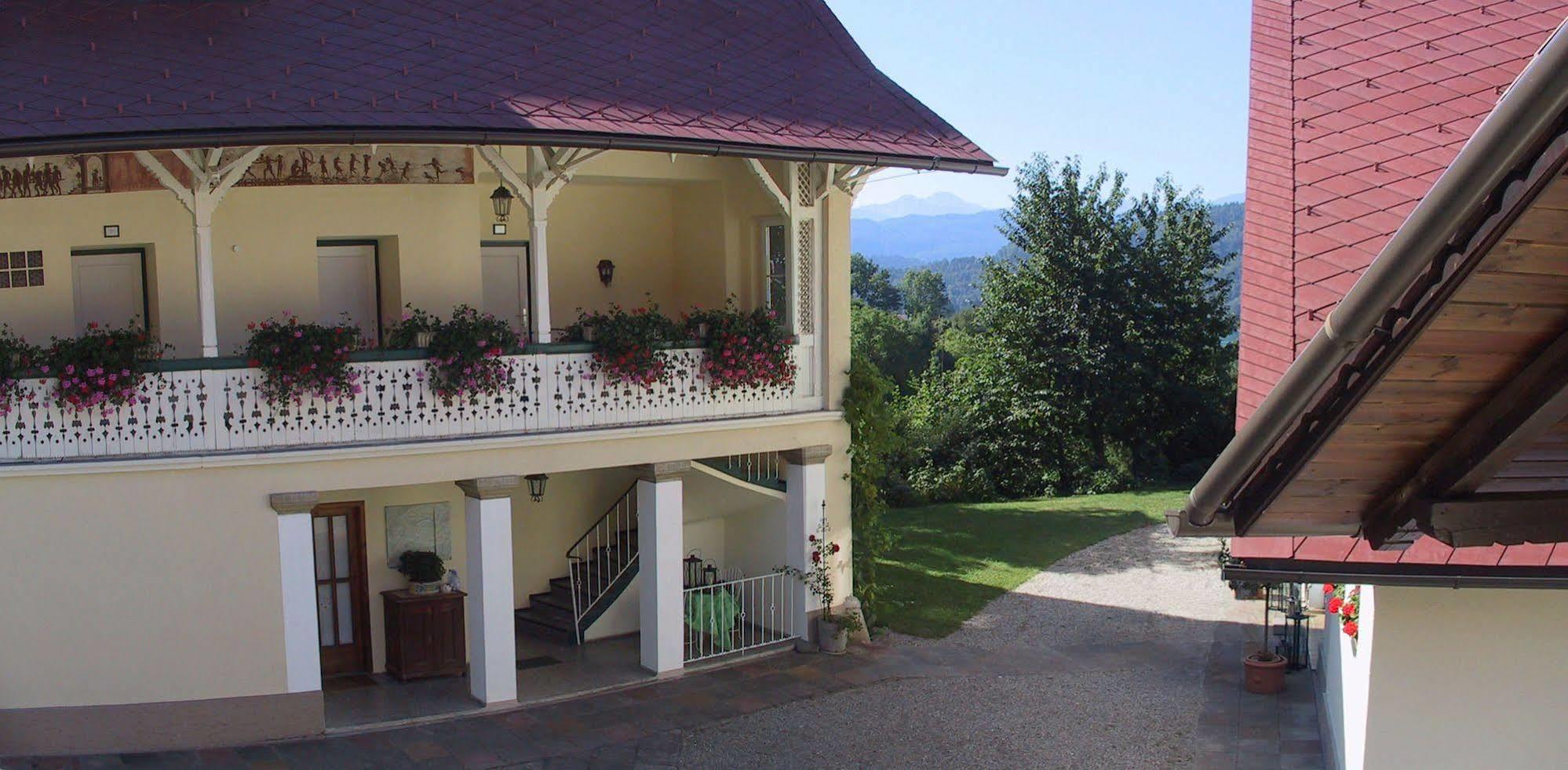 Landhaus Strussnighof Pörtschach am Wörthersee Buitenkant foto